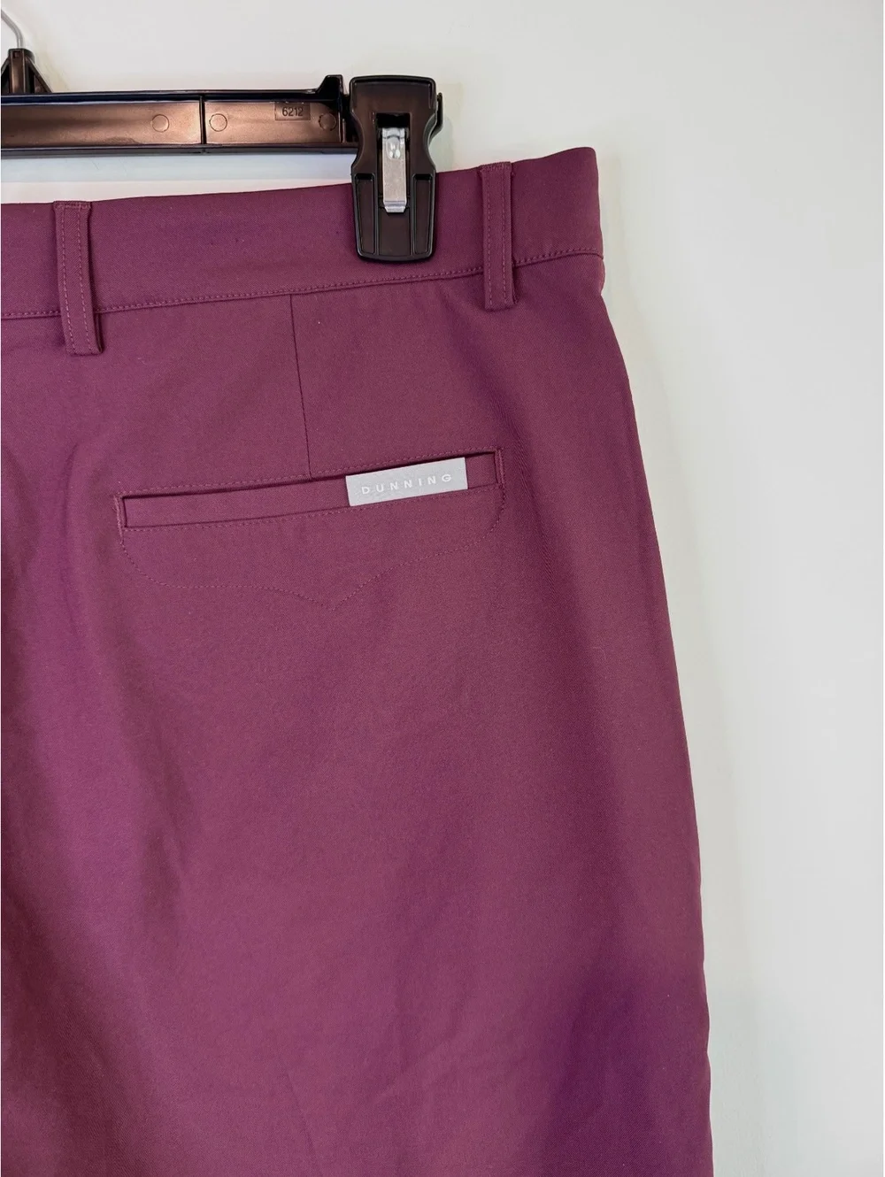 Dunning Men's Performance Golf Shorts Size 34 Burgundy
